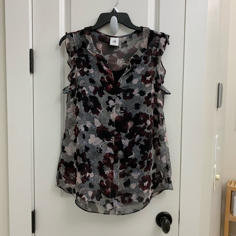 Cabi sleeveless top with ruffle detail. - Picture 4 of 4